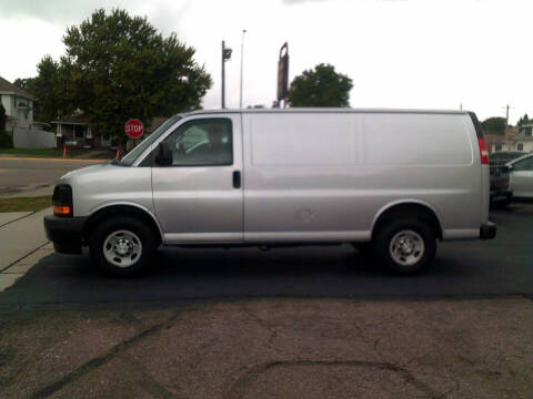2017 Chevrolet Express 2500