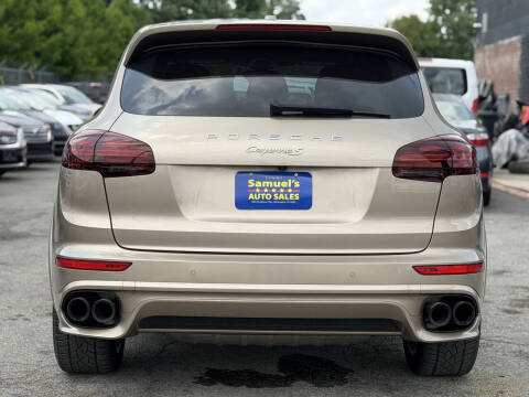 2015 Porsche Cayenne S E-Hybrid