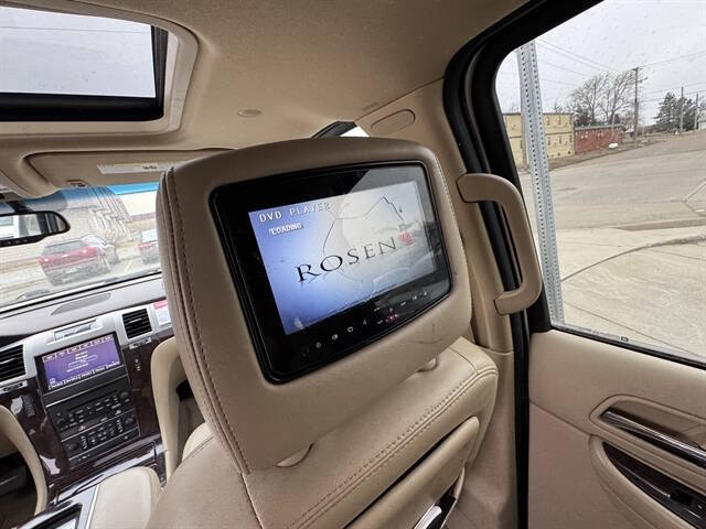 2014 Cadillac Escalade Luxury