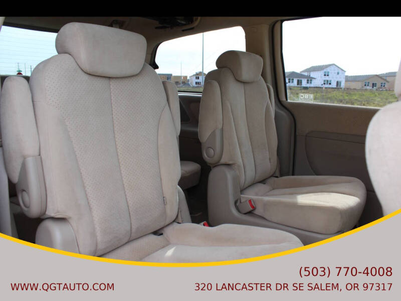 2007 Hyundai Entourage