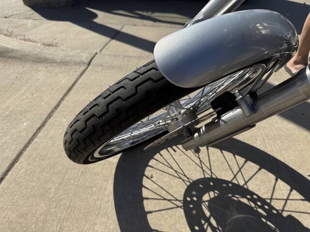 2005 Harley-Davidson FXSTI SOFT