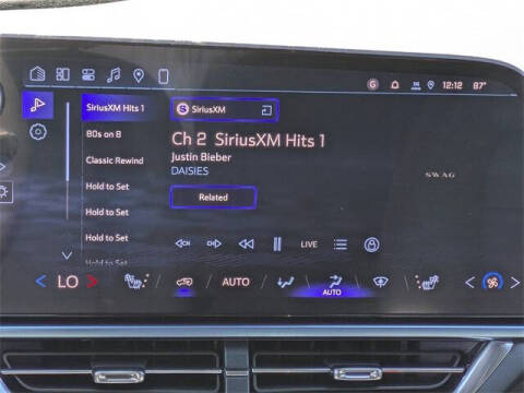 2026 Chevrolet Equinox EV LT 2