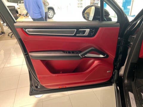 2021 Porsche Cayenne Turbo