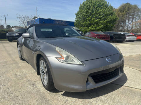2010 Nissan 370Z for sale at Smithfield Auto Center LLC in Smithfield NC