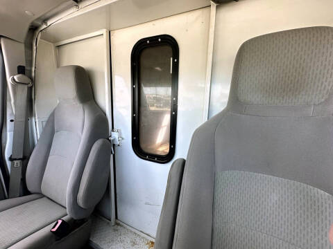 2012 Ford E-Series E-350 SD