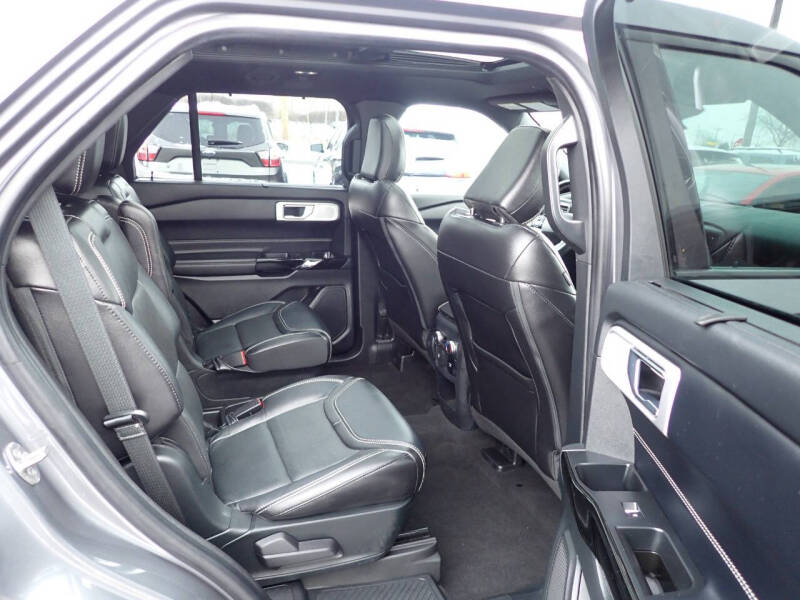 2021 Ford Explorer ST