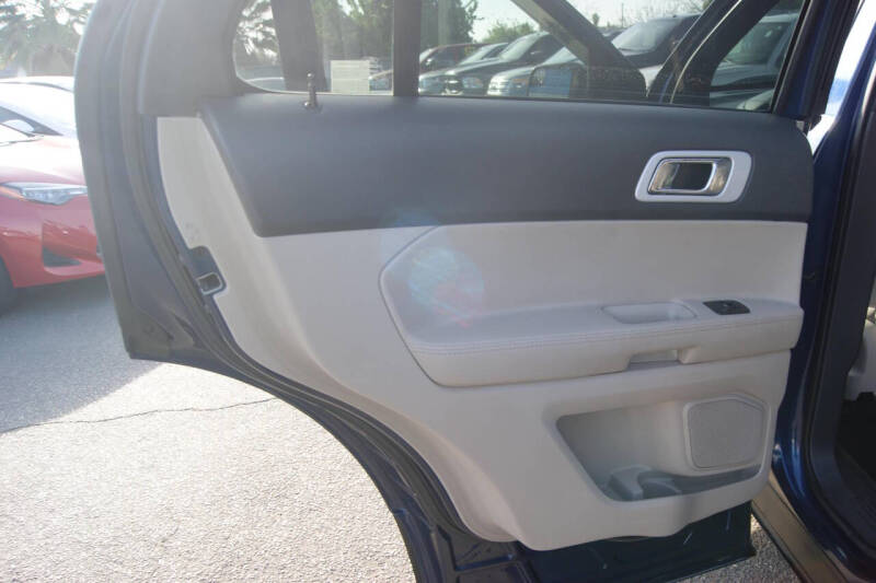 2012 Ford Explorer XLT