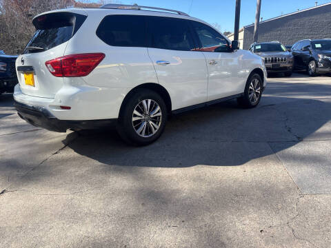 2020 Nissan Pathfinder SL