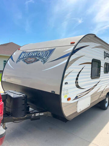 2017 Forest River Wildwood X-Lite
