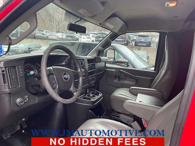 2016 Chevrolet Express 2500