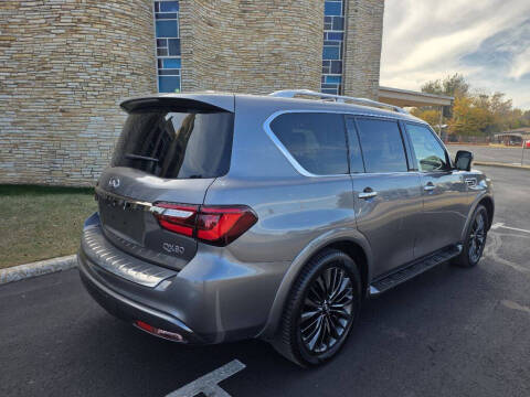2021 Infiniti QX80 Luxe