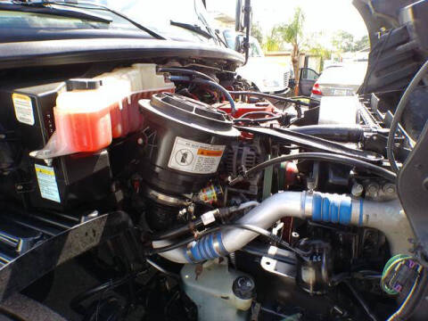 2015 Freightliner M2 106