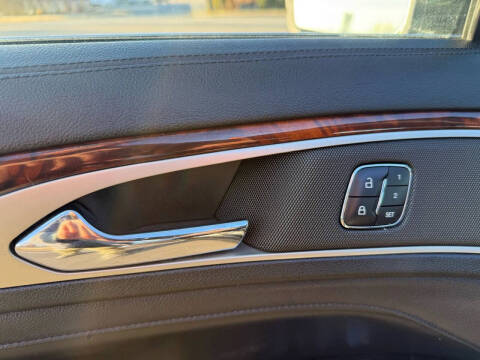 2017 Lincoln MKZ Select