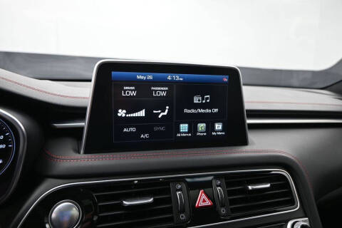 2021 Genesis G70