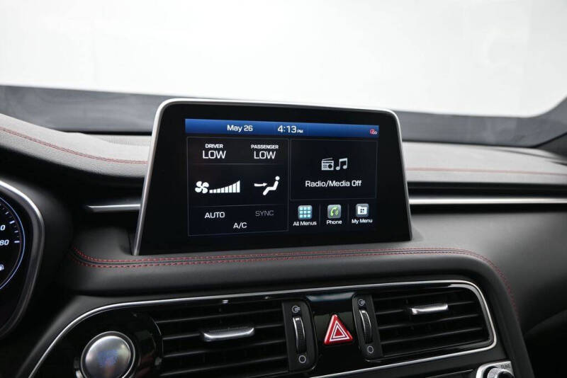 2021 Genesis G70