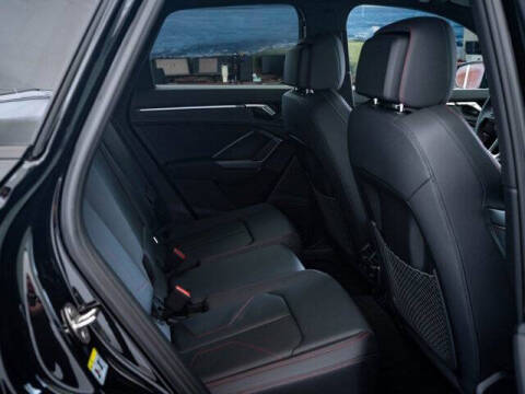 2025 Audi Q3 quattro S line Prem Plus 45 TFSI