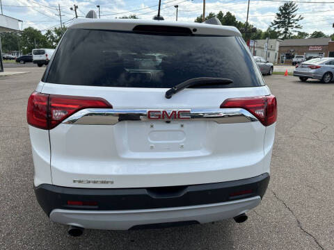 2017 GMC Acadia SLT-1