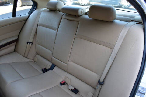 2011 BMW 3 Series 328i