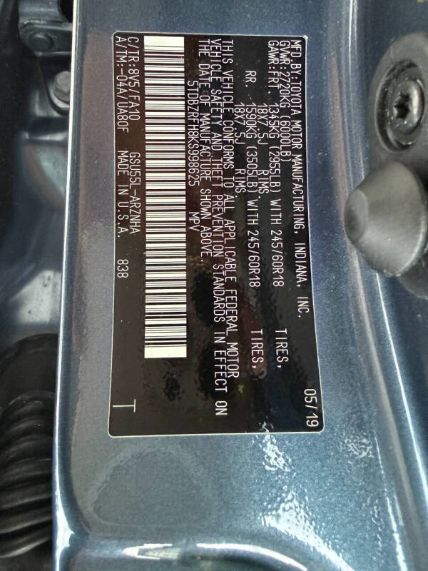 2019 Toyota Highlander LE