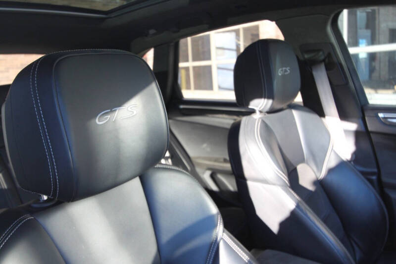 2023 Porsche Macan GTS