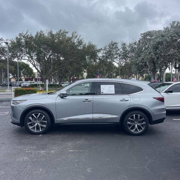 2024 Acura MDX w/Tech