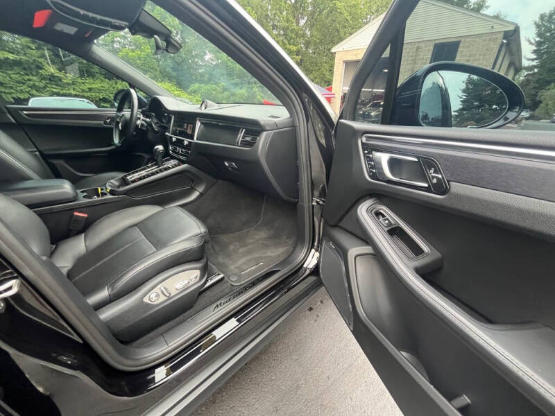 2024 Porsche Macan GTS