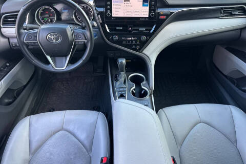 2024 Toyota Camry Hybrid XLE