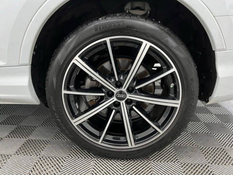 2022 Audi Q7 quattro Premium Plus 55 TFSI