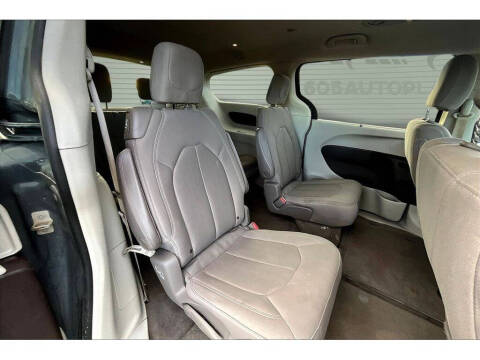 2021 Chrysler Pacifica Touring