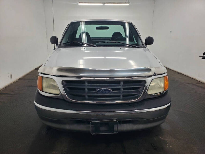 2004 Ford F-150 Heritage XL