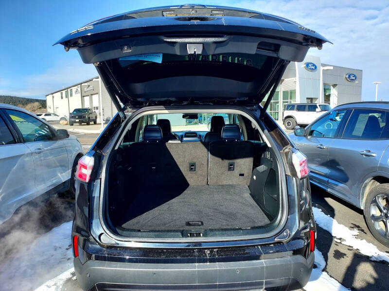 2022 Ford Edge SEL