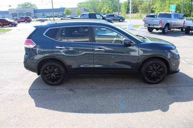 2016 Nissan Rogue S
