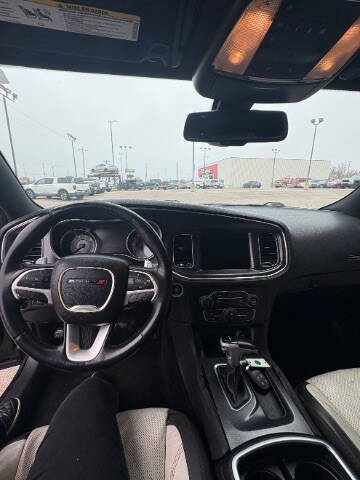 2015 Dodge Charger SXT