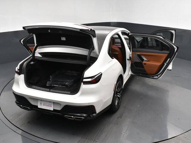 2024 BMW 7 Series 760i xDrive