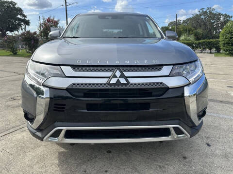 2020 Mitsubishi Outlander SE