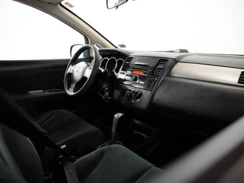 2012 Nissan Versa 1.8 S