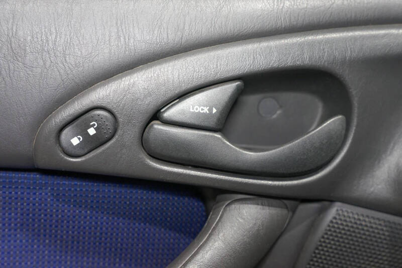 2003 Ford Focus SVT