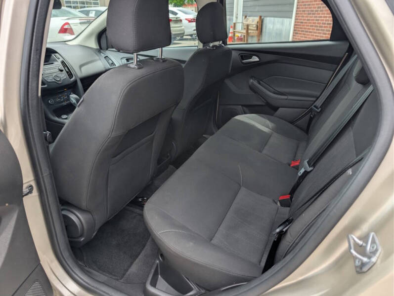 2017 Ford Focus SE