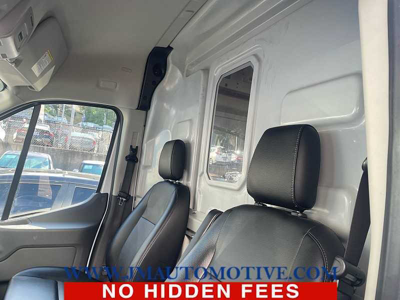 2025 Ford Transit 250
