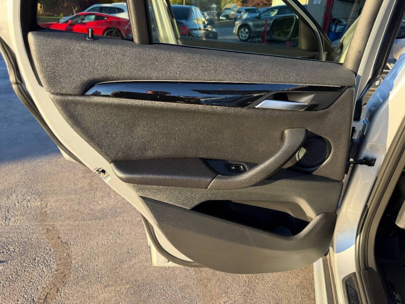 2018 BMW X1 xDrive28i