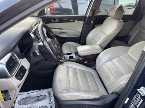 2018 Kia Sorento EX V6