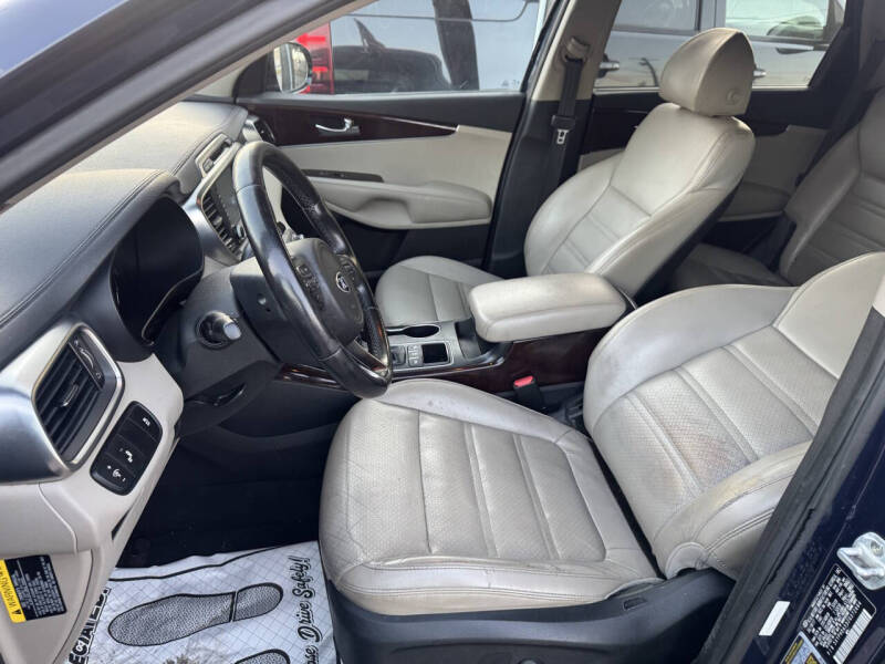 2018 Kia Sorento EX V6