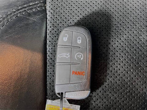 2012 Chrysler 300 SRT8