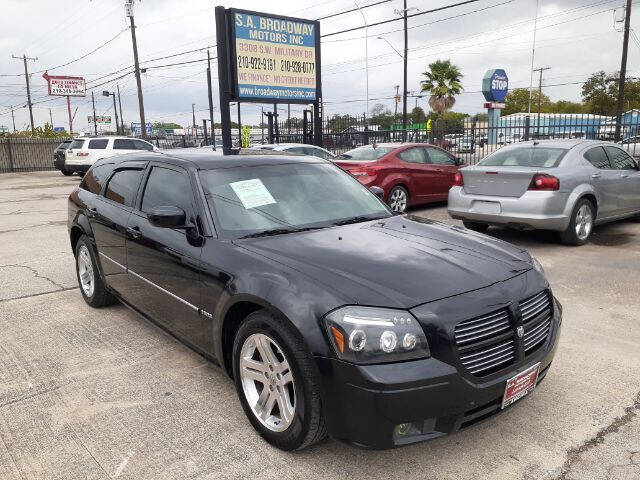 2007 Dodge Magnum for sale at S.A. BROADWAY MOTORS INC in San Antonio TX
