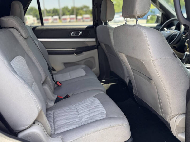 2018 Ford Explorer