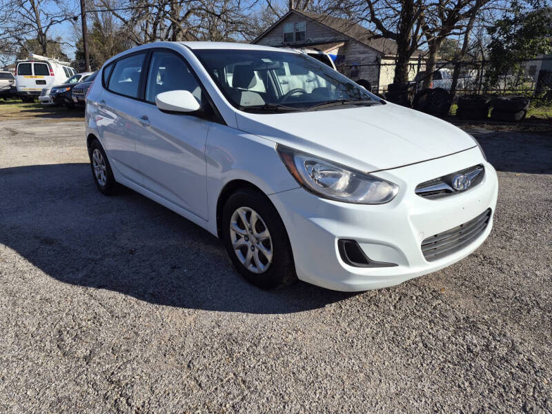 2013 Hyundai Accent GS