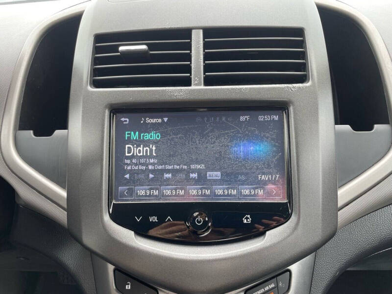 2016 Chevrolet Sonic LT Auto