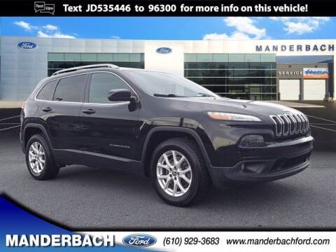2018 Jeep Cherokee for sale at Capital Group Auto Sales & Leasing in Freeport NY