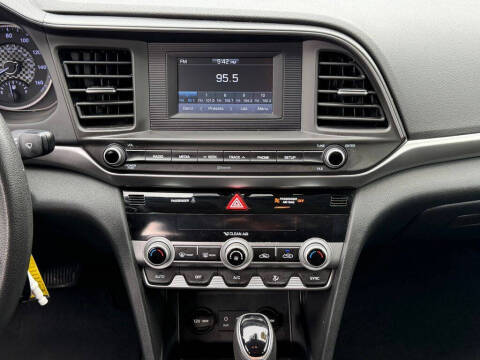 2020 Hyundai Elantra