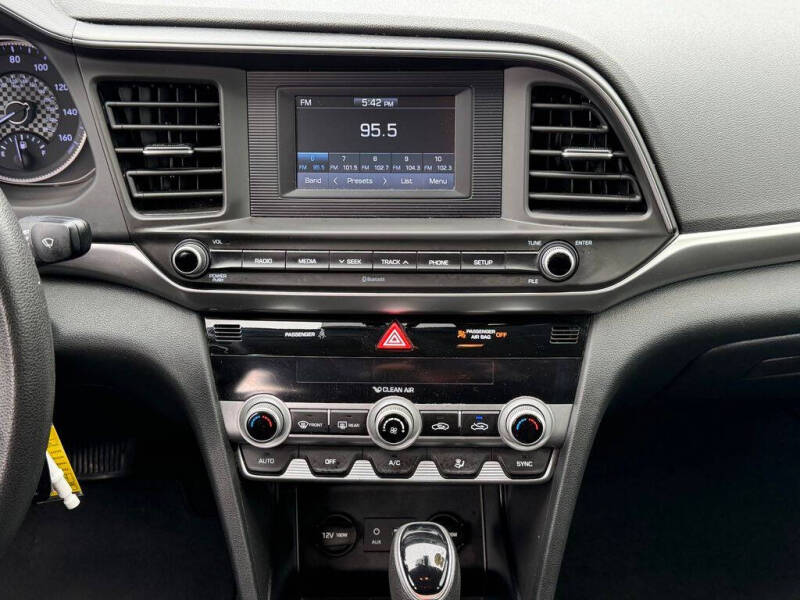 2020 Hyundai Elantra